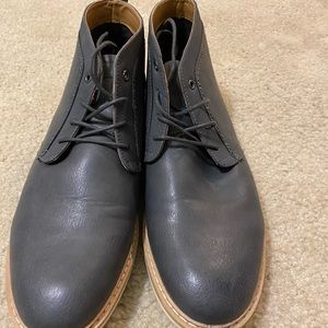 Mens Goodfellows Chukka boots grey size 13 worn one time